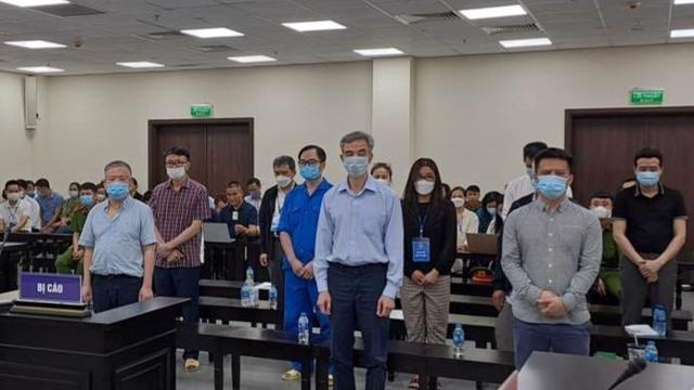 Cựu Giám đốc Bệnh viện Tim Hà Nội bị tuyên