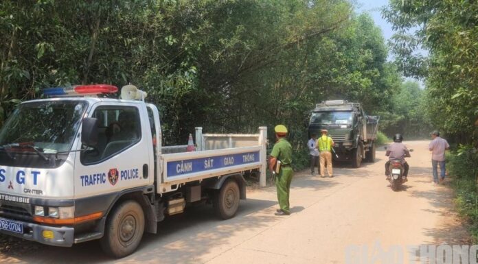 Một thanh niên bị phạt 7,5 triệu đồng vì chỉ điểm nơi CSGT làm nhiệm vụ