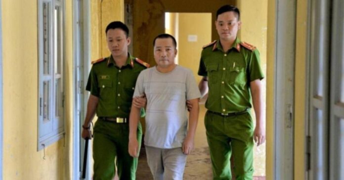 Bắt nhóm đối tượng cá độ bóng đá qua mạng