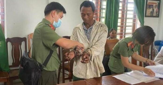 Bắt tạm giam người truyền giáo trái phép, xâm phạm
