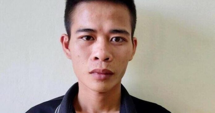 Nam tài xế bị khởi tố vì lùi xe khiến