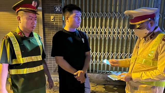 Tây Hồ xử lý 35 đối tượng gây rối trật tự công cộng
