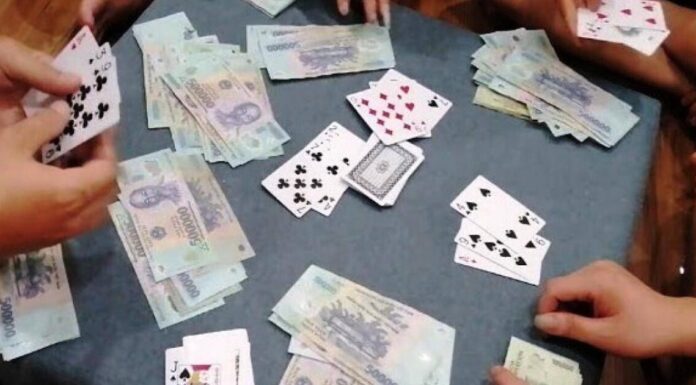 Khởi tố trạm trưởng kiểm dịch Cửa khẩu quốc tế Lệ Thanh tham gia đánh bạc