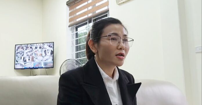 Nữ nhân viên ngân hàng kể lại phút