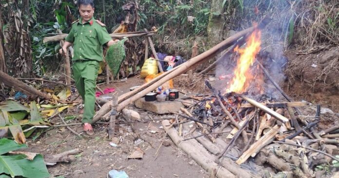 Truy quét các điểm đào vàng trái phép