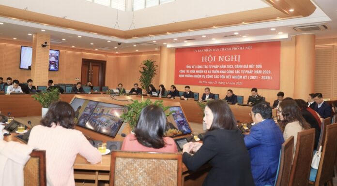 Tuyên truyền, phổ biến các luật, nghị quyết mới được Quốc hội thông qua